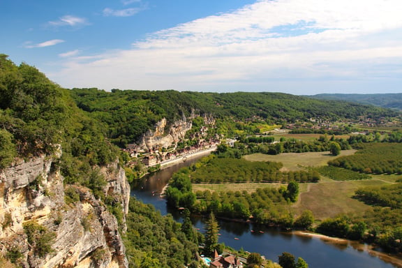 Les Plus Beaux Endroits à Visiter en Dordogne : Guide de Voyage Les Plus Beaux Endroits à Visiter en Dordogne : Guide de Voyage