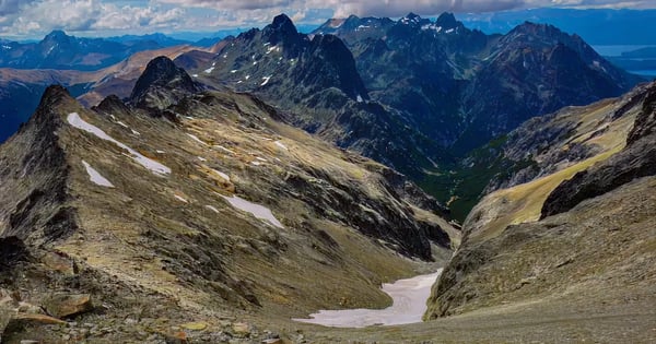 Flights to San Carlos de Bariloche