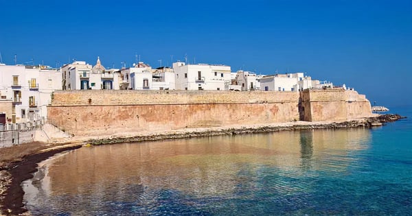 Voli da Brest per Bari - Palese