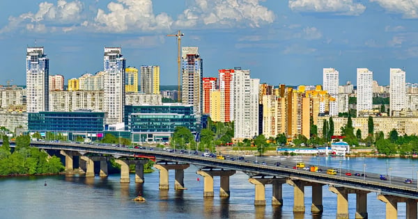 Vluchten vanuit Dortmund naar Kiev - Zhuliany International