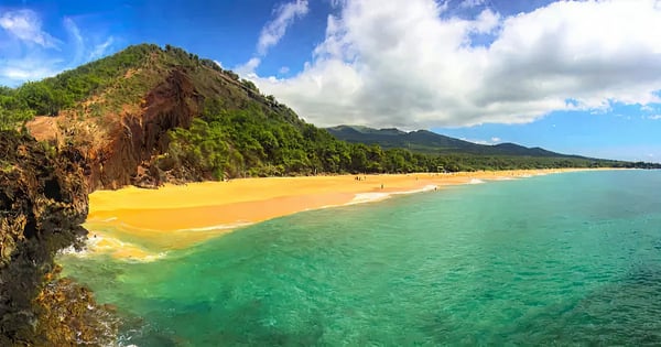 Flights to Kapalua - West Maui