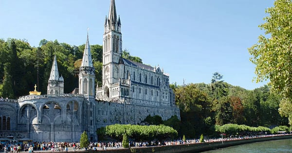 Flights from Palermo - Punta Raisi to Lourdes/Tarbes (Ossun)