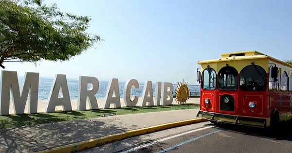 Vuelos de Valencia a Maracaibo - La Chinita