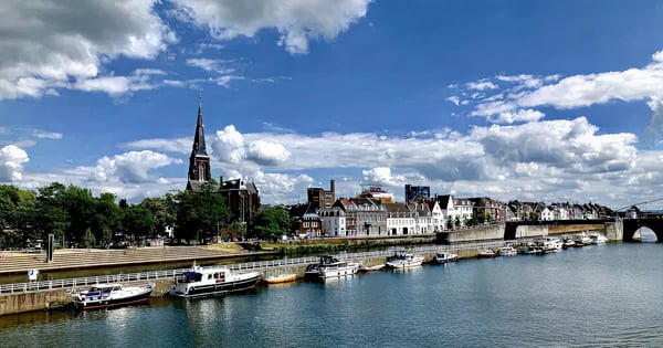 Flyrejser fra Shannon til Maastricht