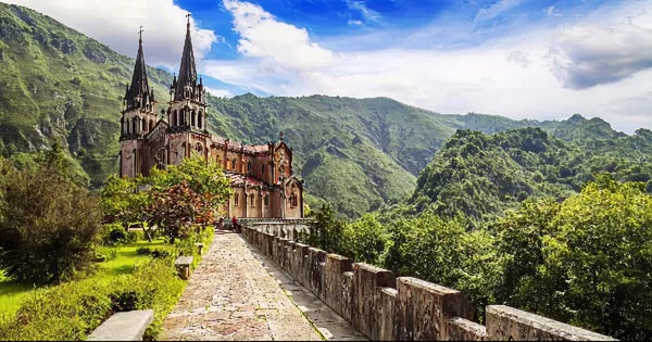 Voos para o Oviedo - Asturias
