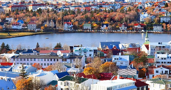 Flights from Faroe Islands to Reykjavík - Keflavik International