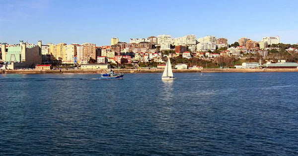 Vuelos de Bucarest a Santander