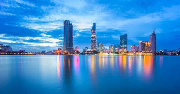Flights from Luzon Island - Clark Field to Ho Chi Minh City - Tan Son Nhut