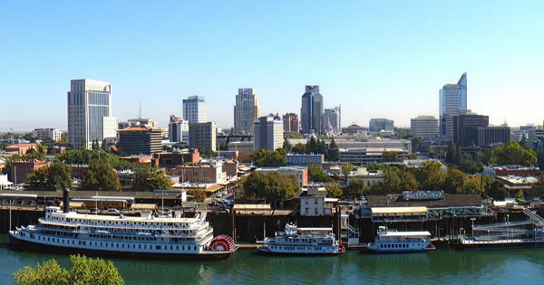 Flights from Montreal to Sacramento - International